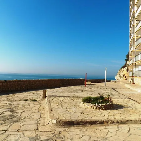 With Direct Access To The Sea *