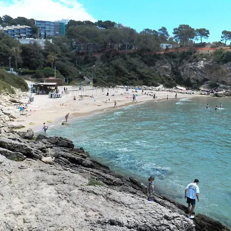 Apartment With Direct Access To The Sea