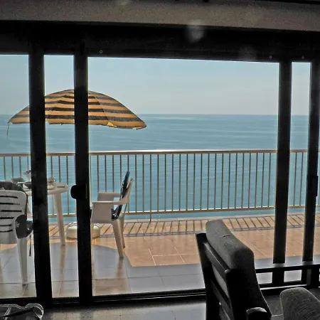 Apartamento With Direct Access To The Sea