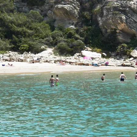 Apartment With Direct Access To The Sea