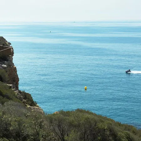 With Direct Access To The Sea Apartment Salou